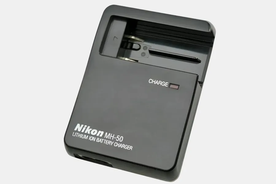 Ładowarka Nikon MH-50